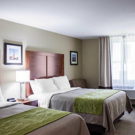 Comfort Inn Jamaica Downtown New York Bagian luar foto